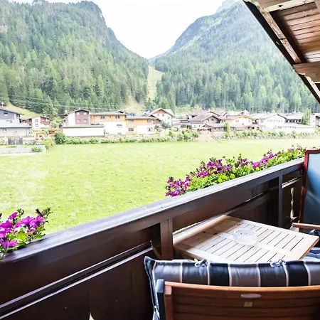 Appartements Alpenrose Langenfeld Exterior photo